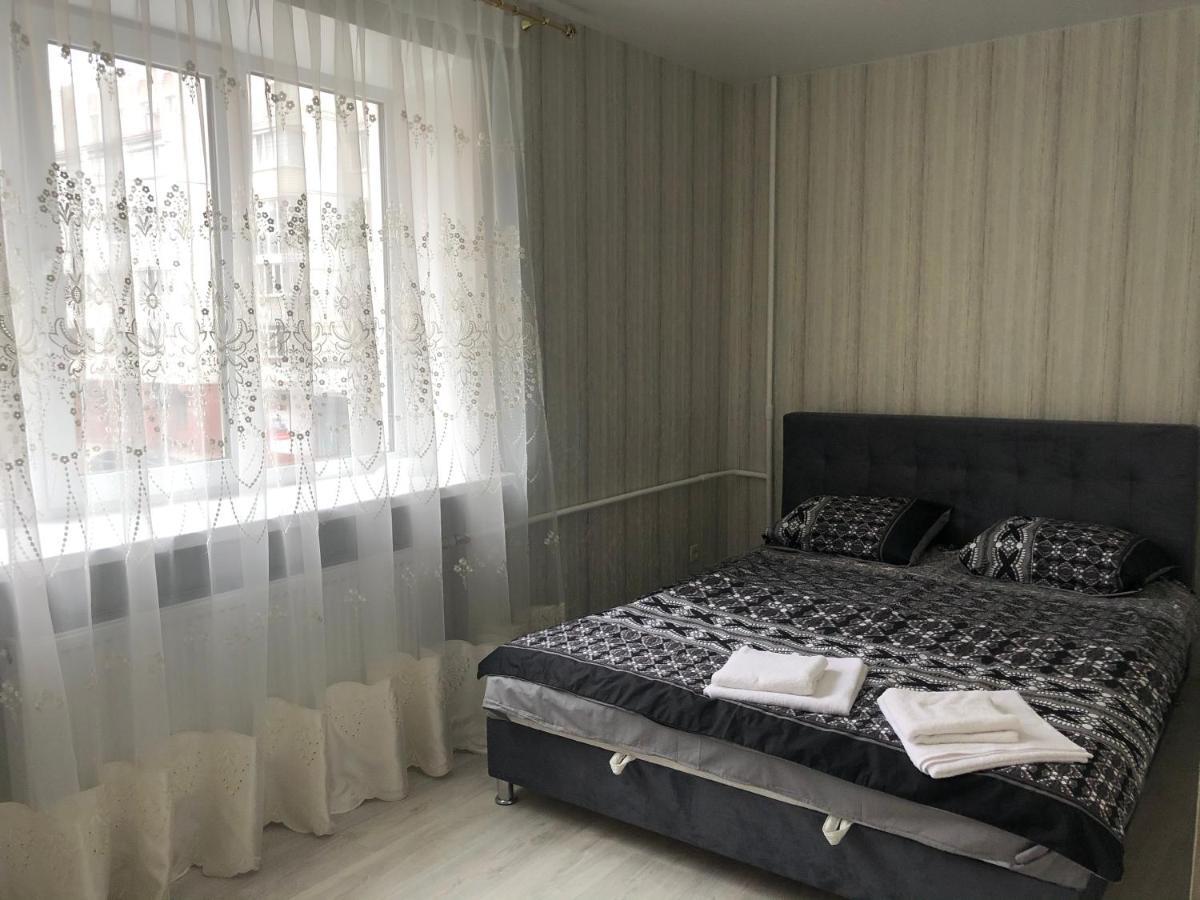 Cosy flat in the city centre Tjernihiv Exteriör bild