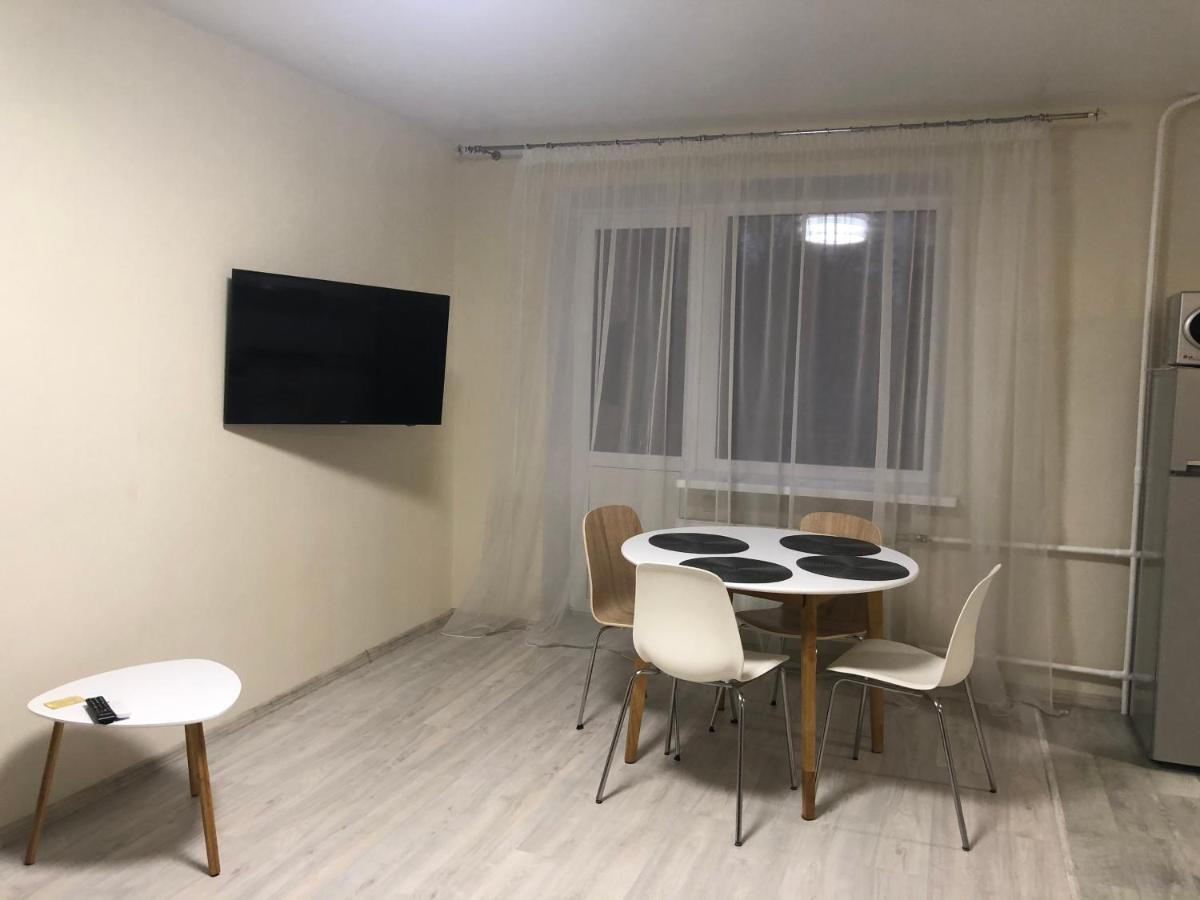 Cosy flat in the city centre Tjernihiv Exteriör bild